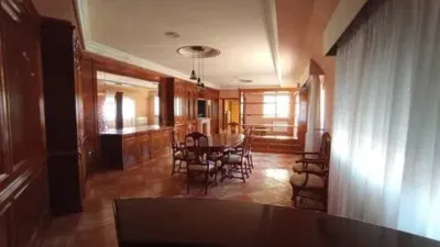 Piso en Almansa photo 14