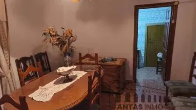 Chalet en calle La Iglesia S-N photo 3