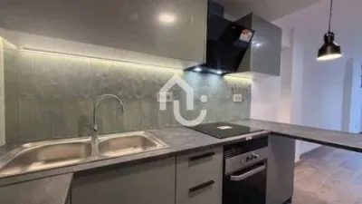 Apartment on Carrer de Víctor Català photo 17