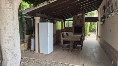 Chalet on Carrer Illa Mallorca photo 21