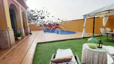 Chalet in Alcalá de Guadaíra photo 3