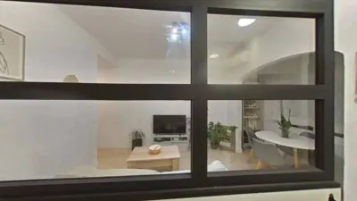Flat in Centre photo 6