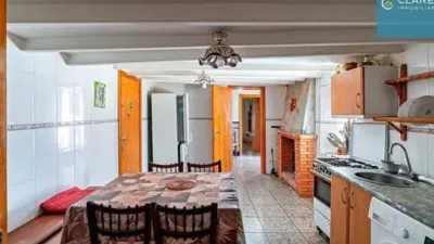 Terraced house on Calle Iglesia photo 5