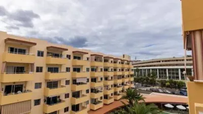 Apartment on Avenida Juan Carlos I photo 14