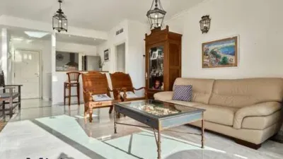 Apartment on Avenida de la Reina Sofía photo 15