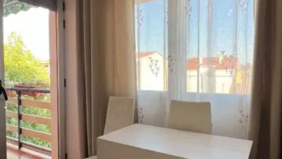 Apartment in Velilla de San Antonio photo 6