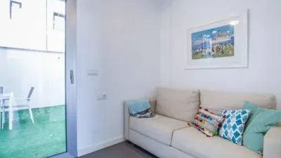 Terraced house in Carrer de Catamaran photo 16