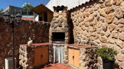 Chalet in Campo Real photo 3