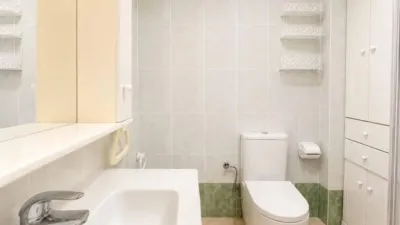 Apartment on Calle de la Loma photo 8