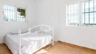 Chalet in Pedralba photo 18