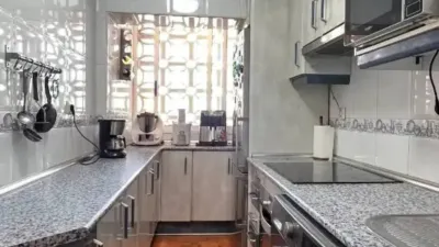 Apartment in Velilla de San Antonio photo 9