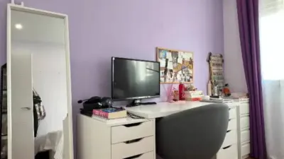 Apartment in Velilla de San Antonio photo 16