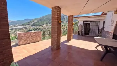 Chalet in Alcaucín photo 2