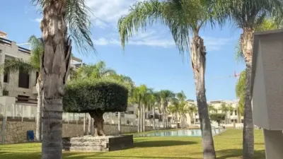 Pis – Torrevieja, Urbanización Los Balcones - Vista 3