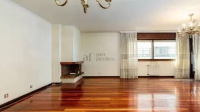 Piso en Praza España-Zona Corte Inglés photo 3