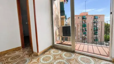 Apartment in Sant Martí photo 4