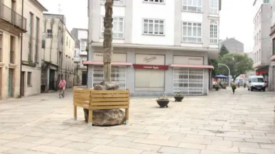 Local comercial en alquiler en Padrón - Vista 2