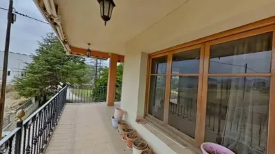 Chalet en Onil photo 16