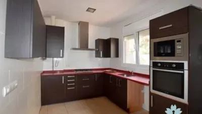 Townhouse in Torrelles de Llobregat photo 3