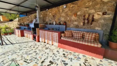 Chalet in Alcaucín photo 4
