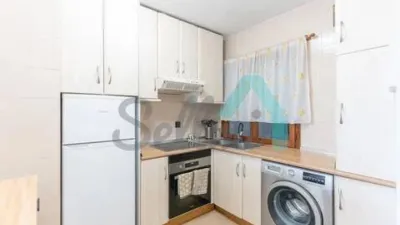Piso en alquiler en Ciudad-Naranco-Vallobín, Ciudad-Naranco-Vallobín (Oviedo) de 800 €<span>/mes</span>