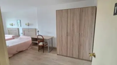 Chalet on Avenida Bos Aires, 1 photo 11