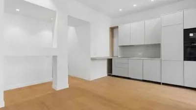 Apartment in Universidad-Malasaña photo 11