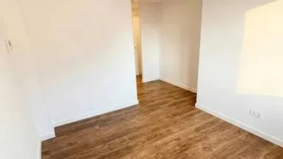 Apartment in Centre photo 9