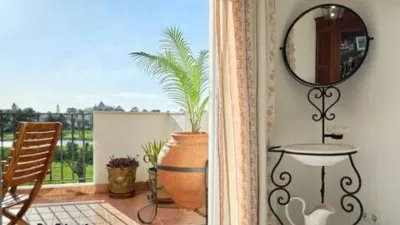 Apartment on Avenida de la Reina Sofía photo 3
