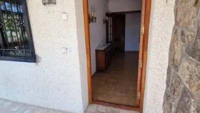 Chalet in La Canaleja Street Area photo 6