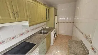 Apartment on Calle Colegio Juan XXIII-Miradores, 12 photo 4