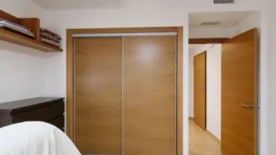 Flat on Pintor Rivera Street photo 34