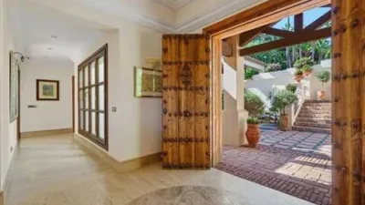 Chalet in Urbanización Lomas Marbella Club photo 4