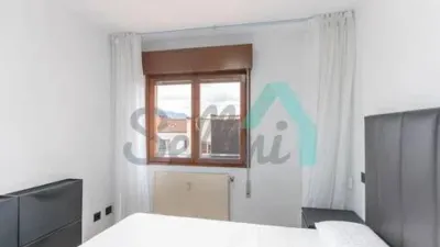 Piso en alquiler en Ciudad-Naranco-Vallobín, Ciudad-Naranco-Vallobín (Oviedo) de 800 €<span>/mes</span>