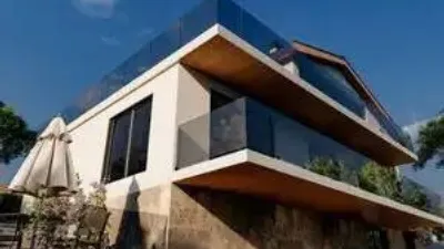 Chalet on Carrer de Colòmbia photo 8