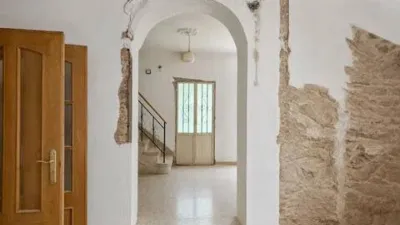 Terraced House in Alcaudete photo 4