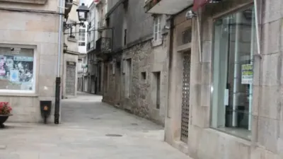 Local comercial en alquiler en Padrón - Vista 3