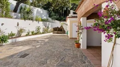 Chalet en Área de Casares photo 16
