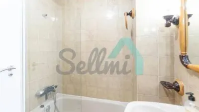 Piso en alquiler en Ciudad-Naranco-Vallobín, Ciudad-Naranco-Vallobín (Oviedo) de 800 €<span>/mes</span>