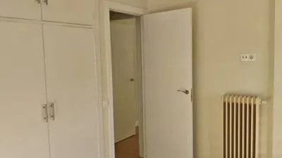 Apartment in Ensanche photo 9