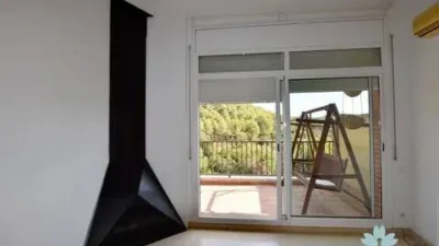 Townhouse in Torrelles de Llobregat photo 5