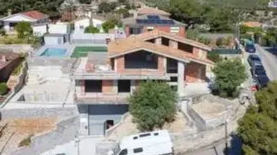 Chalet on Carrer de Colòmbia photo 3
