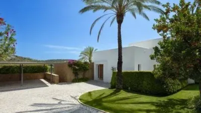 Chalet in Finca Cortesín photo 8