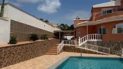 Chalet on Avenida de Cervantes photo 14