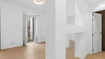 Apartment in Universidad-Malasaña photo 6