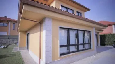 Casa – Ferrol, Beleicón - Más