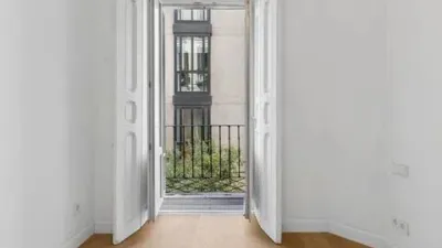 Apartment in Universidad-Malasaña photo 3