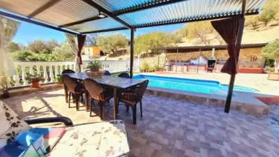 Chalet in Alcaucín photo 2