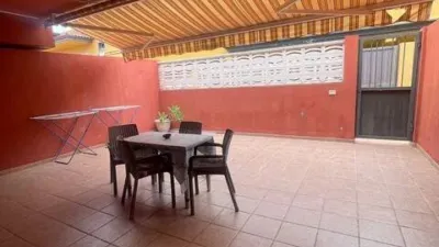 Casa adosada en El Botánico photo 8