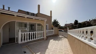 Pis – Torrevieja, Cabo Cervera-Playa la Mata - Més